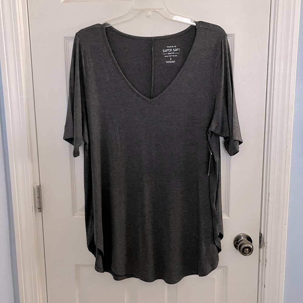 Torrid Super Soft Tee Size 3